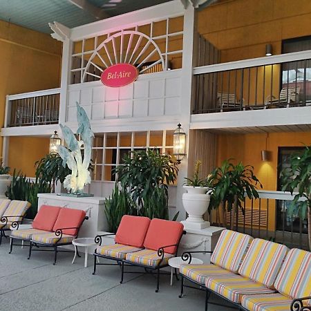 Bel-Aire Hotel Lake エリー エクステリア 写真