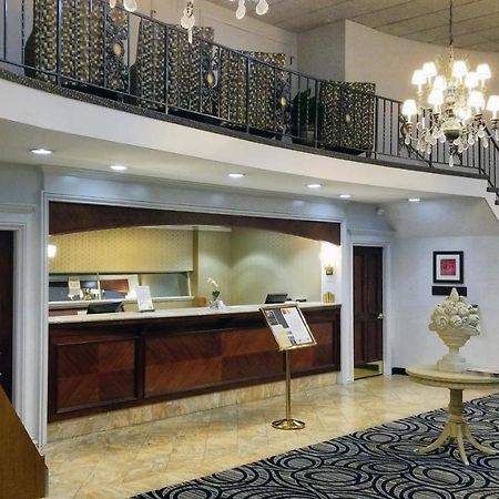 Bel-Aire Hotel Lake エリー エクステリア 写真