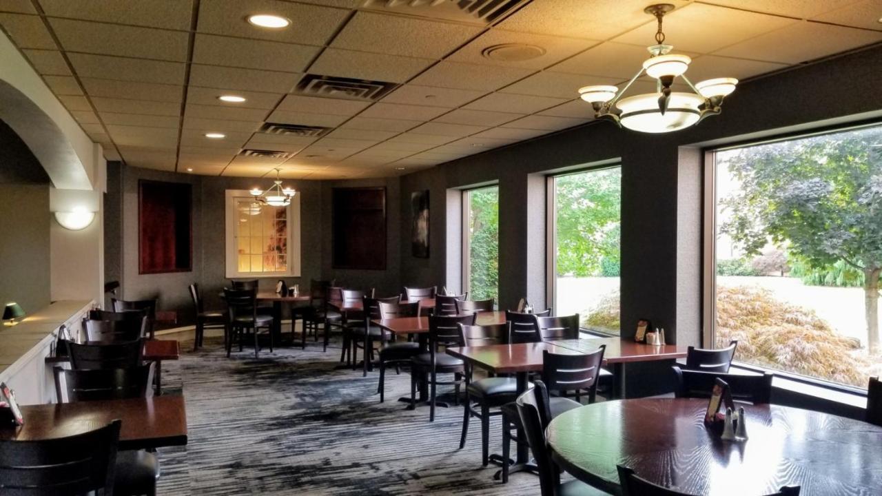 Bel-Aire Hotel Lake エリー エクステリア 写真