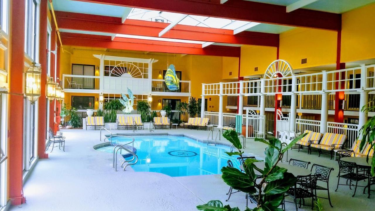 Bel-Aire Hotel Lake エリー エクステリア 写真