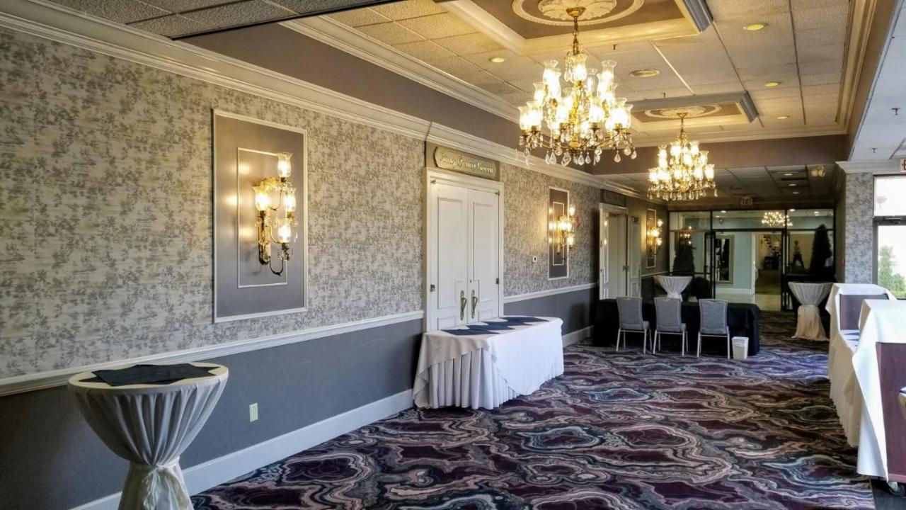 Bel-Aire Hotel Lake エリー エクステリア 写真