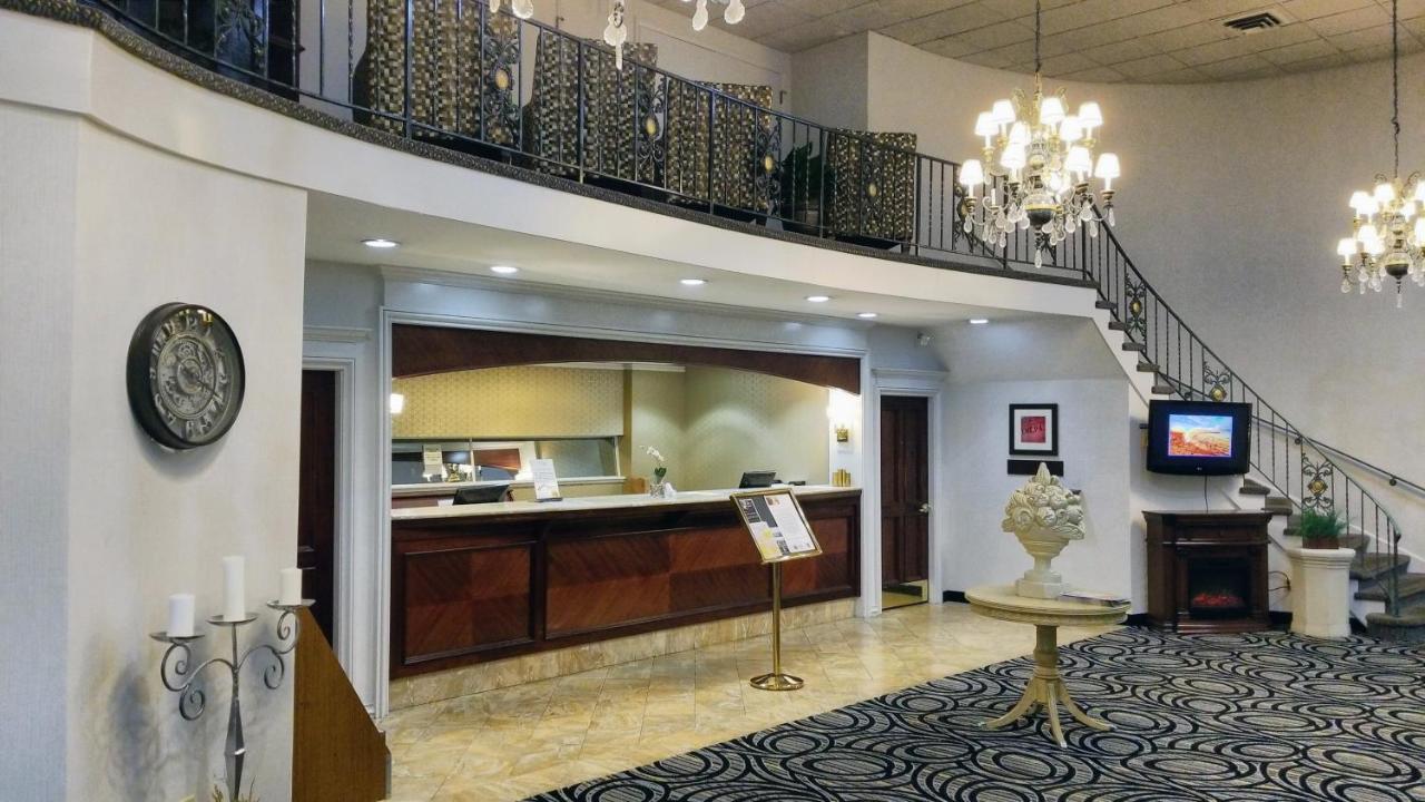 Bel-Aire Hotel Lake エリー エクステリア 写真