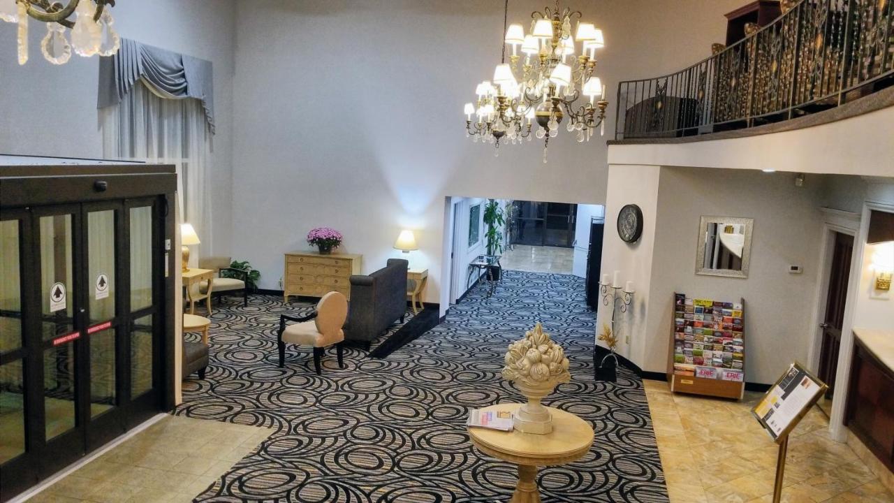Bel-Aire Hotel Lake エリー エクステリア 写真