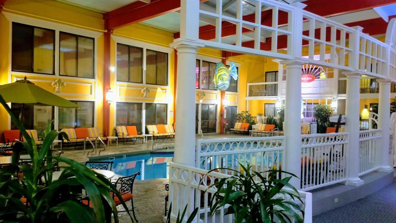 Bel-Aire Hotel Lake エリー エクステリア 写真