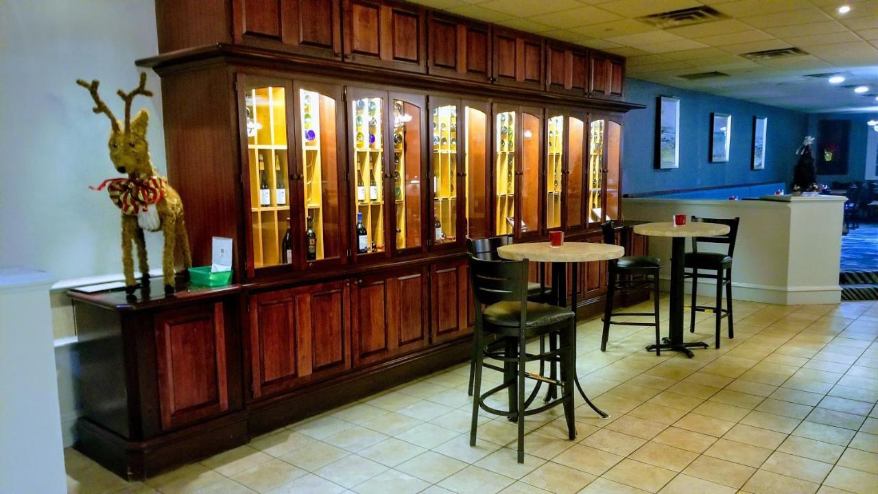Bel-Aire Hotel Lake エリー エクステリア 写真
