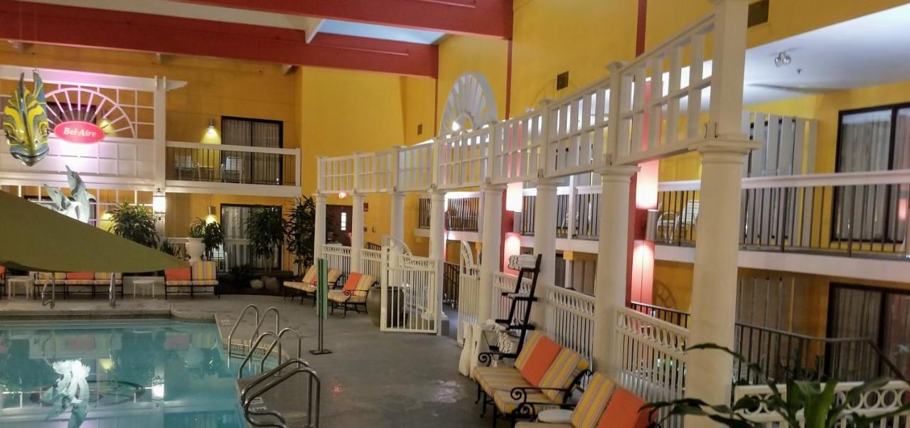 Bel-Aire Hotel Lake エリー エクステリア 写真